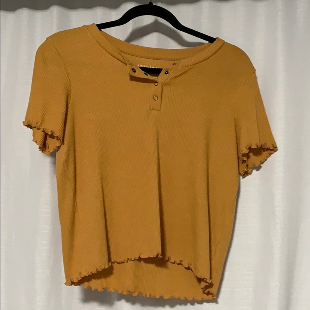 a&E top